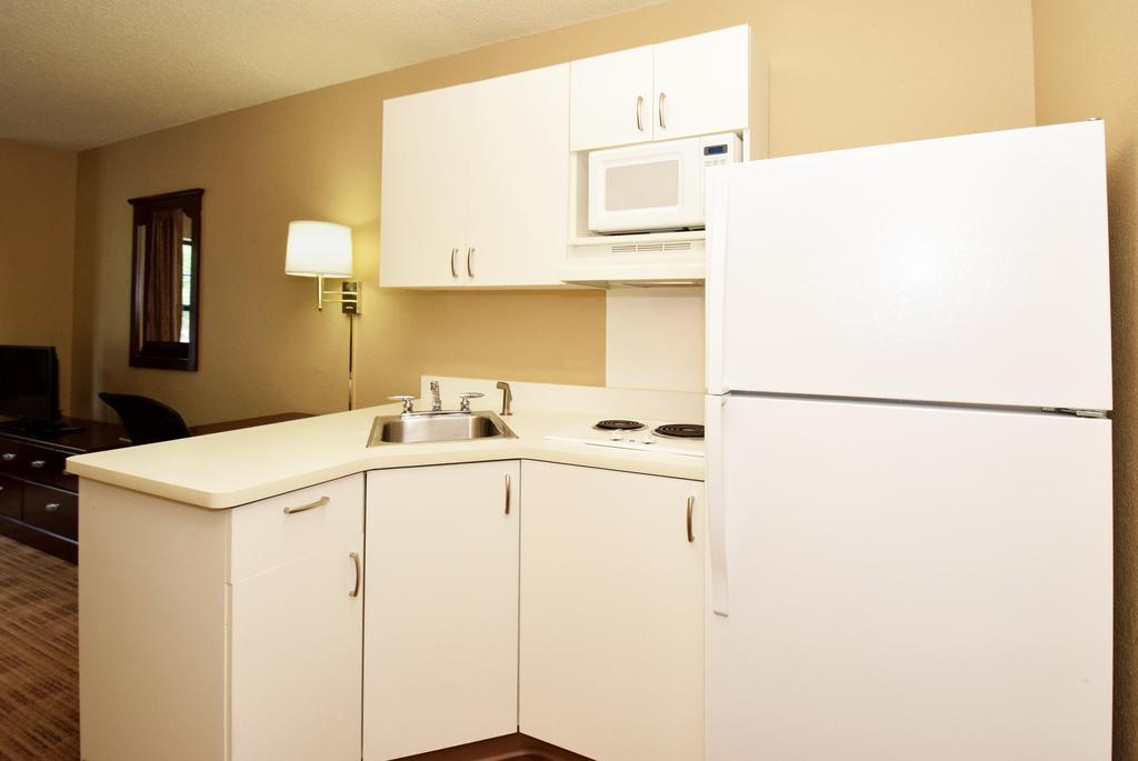 Extended Stay America Suites - Los Angeles - Northridge Exterior foto