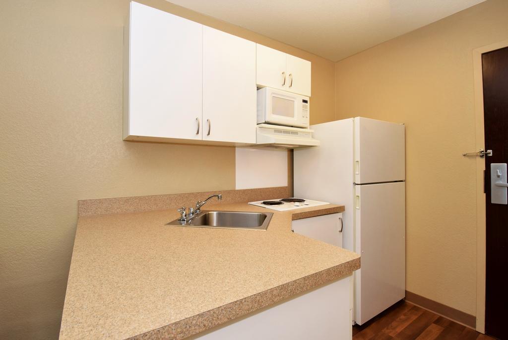 Extended Stay America Suites - Los Angeles - Northridge Exterior foto
