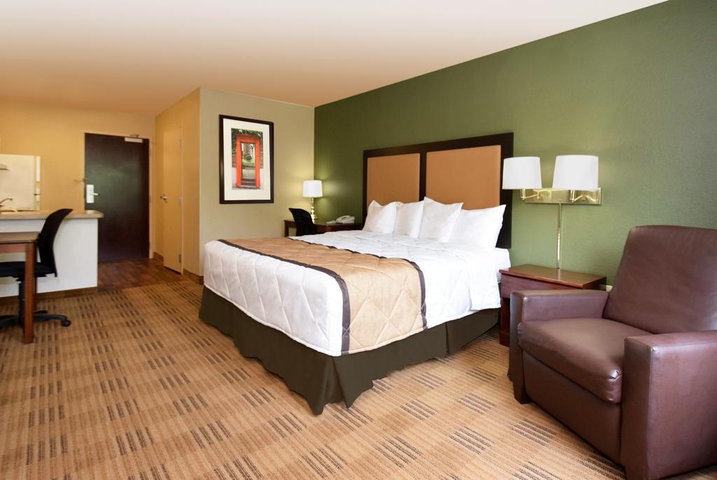Extended Stay America Suites - Los Angeles - Northridge Exterior foto